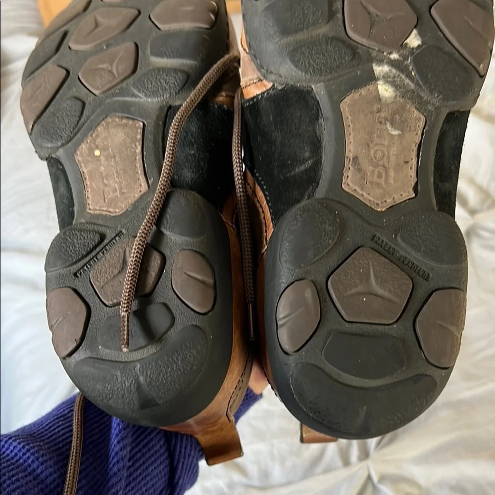 Born Men's Brown and Black Casual Shoes